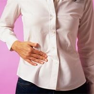 Caureja vīriešiem ir parazītu klātbūtnes simptoms